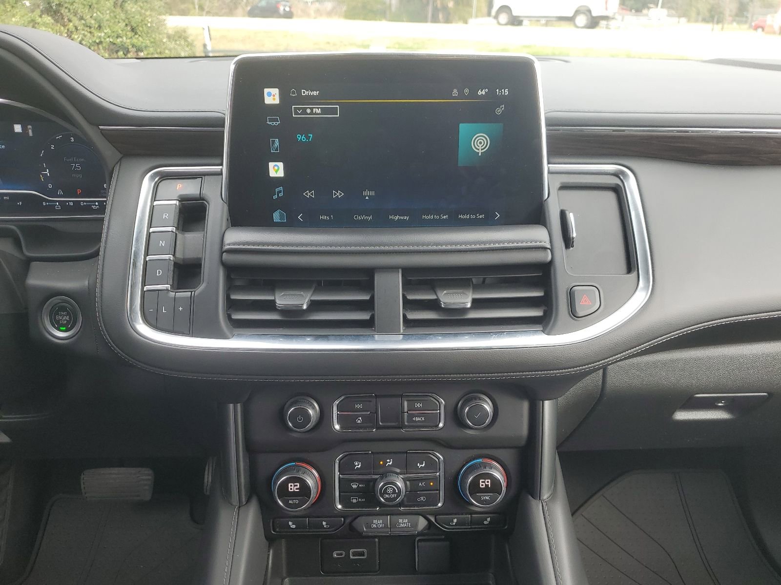 Used 2022 Chevrolet Tahoe LT image 11