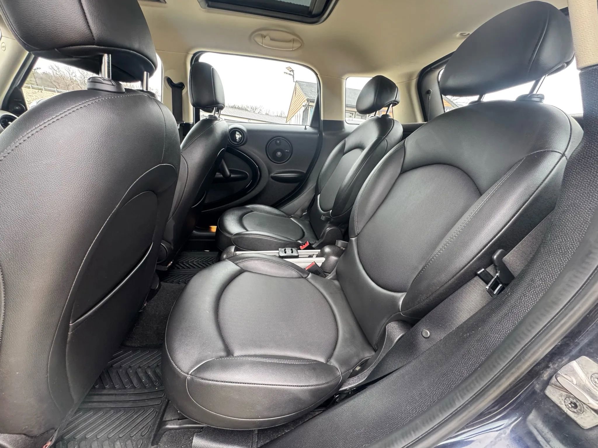 Used 2012 MINI Cooper Countryman S image 23