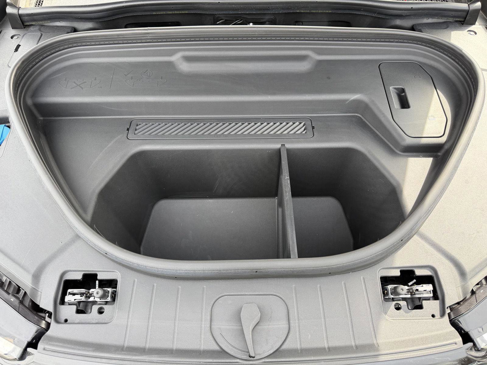 Used 2025 Audi Q6 e-tron Premium Plus w/ Premium Plus image 26