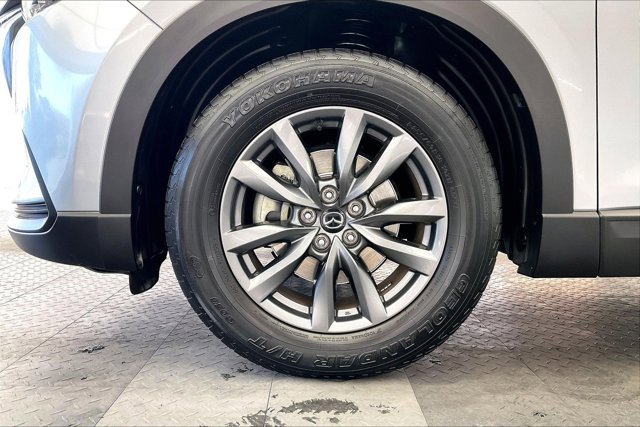 Used 2022 MAZDA CX-9 Touring image 8