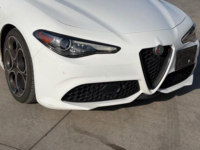 Used 2023 Alfa Romeo Giulia Veloce image 6