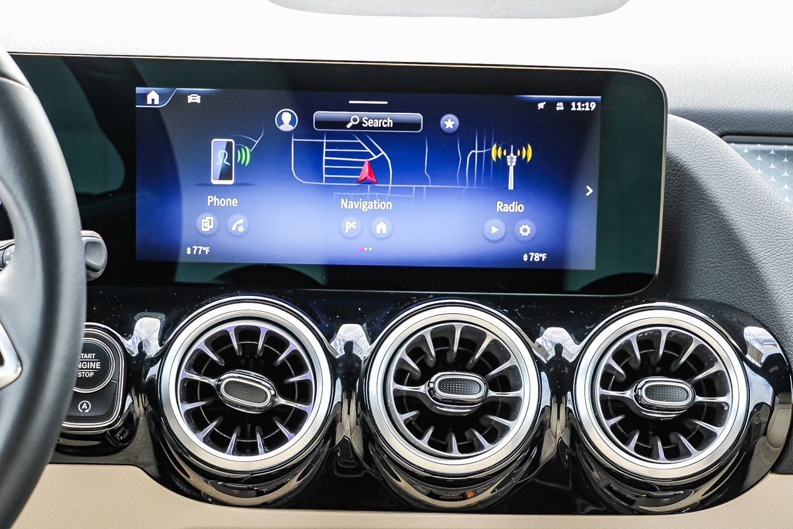 Certified 2025 Mercedes-Benz GLA 250 image 14