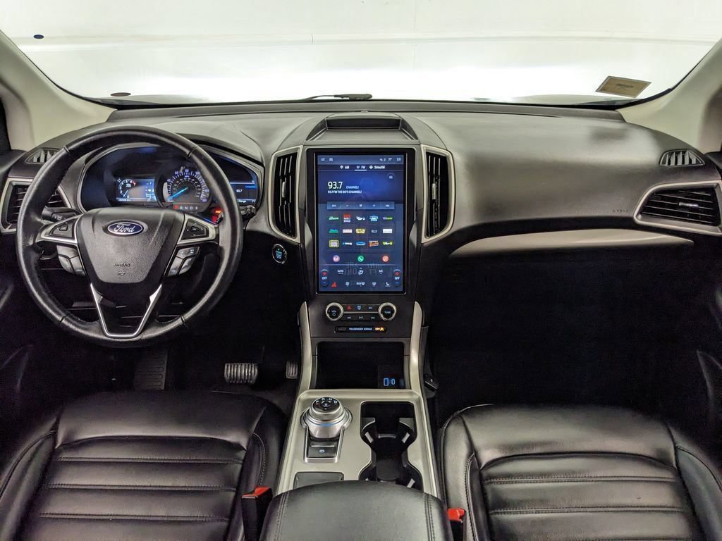 Used 2024 Ford Edge SEL AWD/4WD image 7