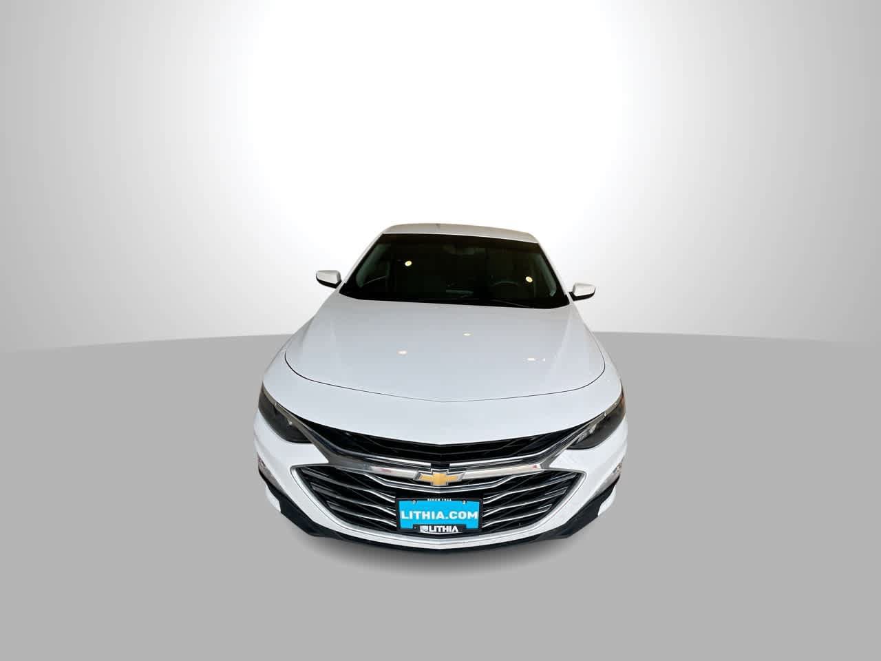 Used 2021 Chevrolet Malibu LT FWD image 3