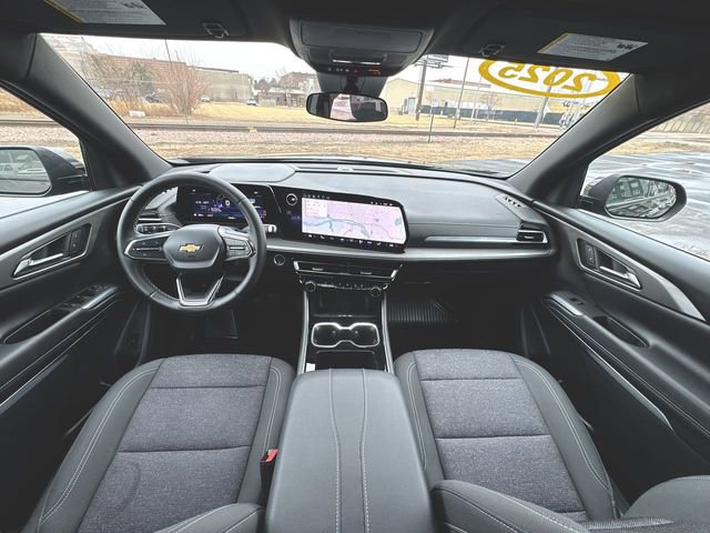 Certified 2025 Chevrolet Traverse LT w/ Driver Confidence Package image 20