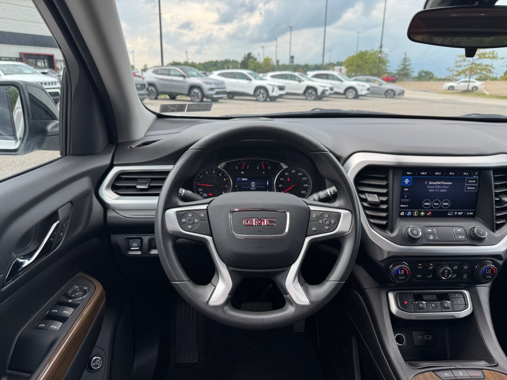 Used 2023 GMC Acadia SLE w/ Driver Convenience Package AWD/4WD image 15