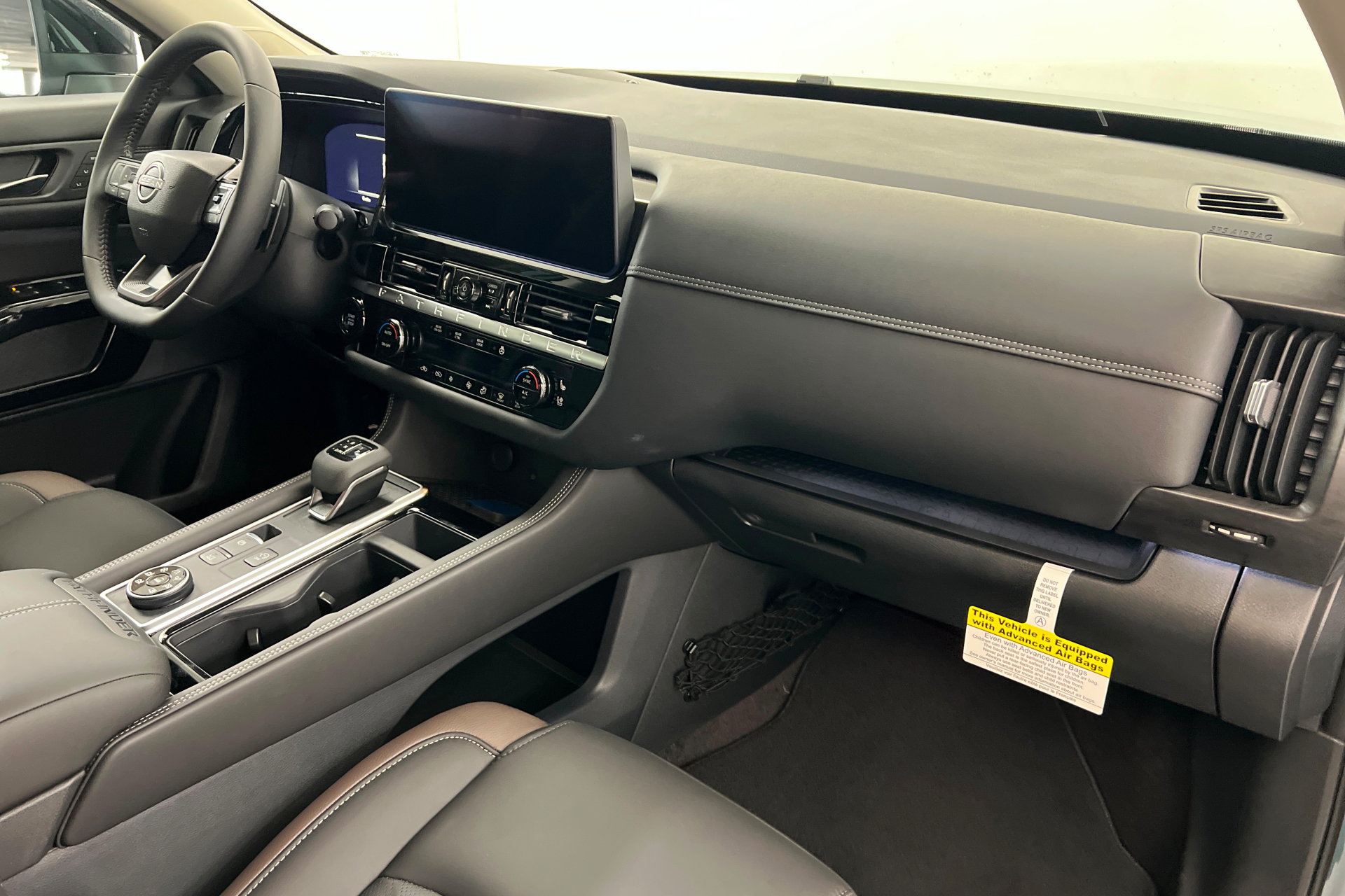 New 2026 Nissan Pathfinder Platinum AWD/4WD image 25