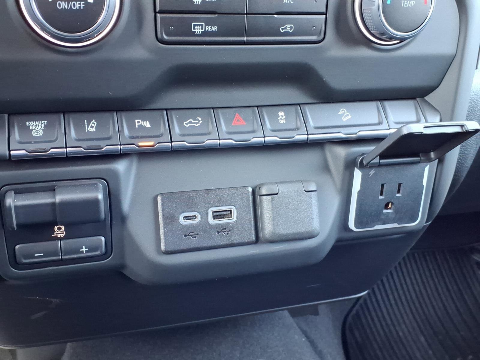 Certified 2025 Chevrolet Silverado 2500 Custom w/ Custom Value Package AWD/4WD image 14