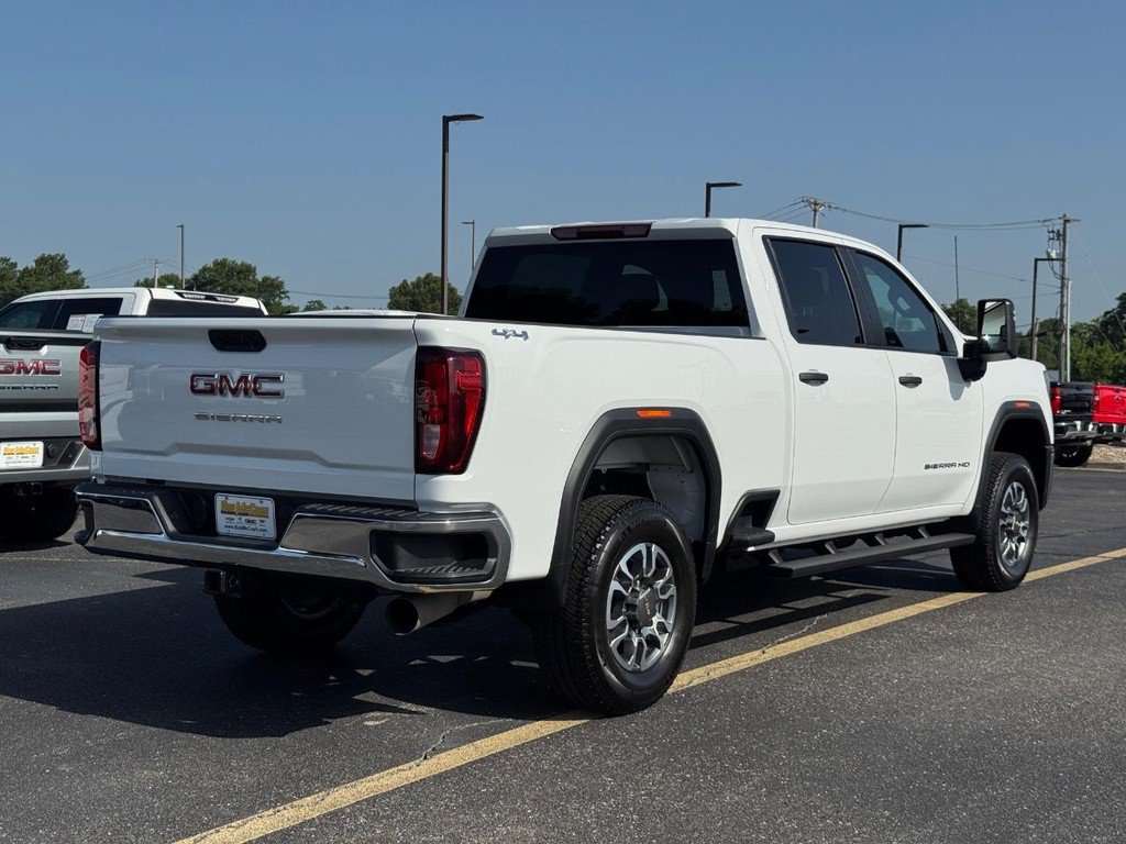 Certified 2025 GMC Sierra 3500 Pro w/ Convenience Package AWD/4WD image 3