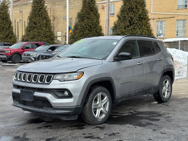 Used 2024 Jeep Compass Latitude w/ Altitude Special Edition image 7