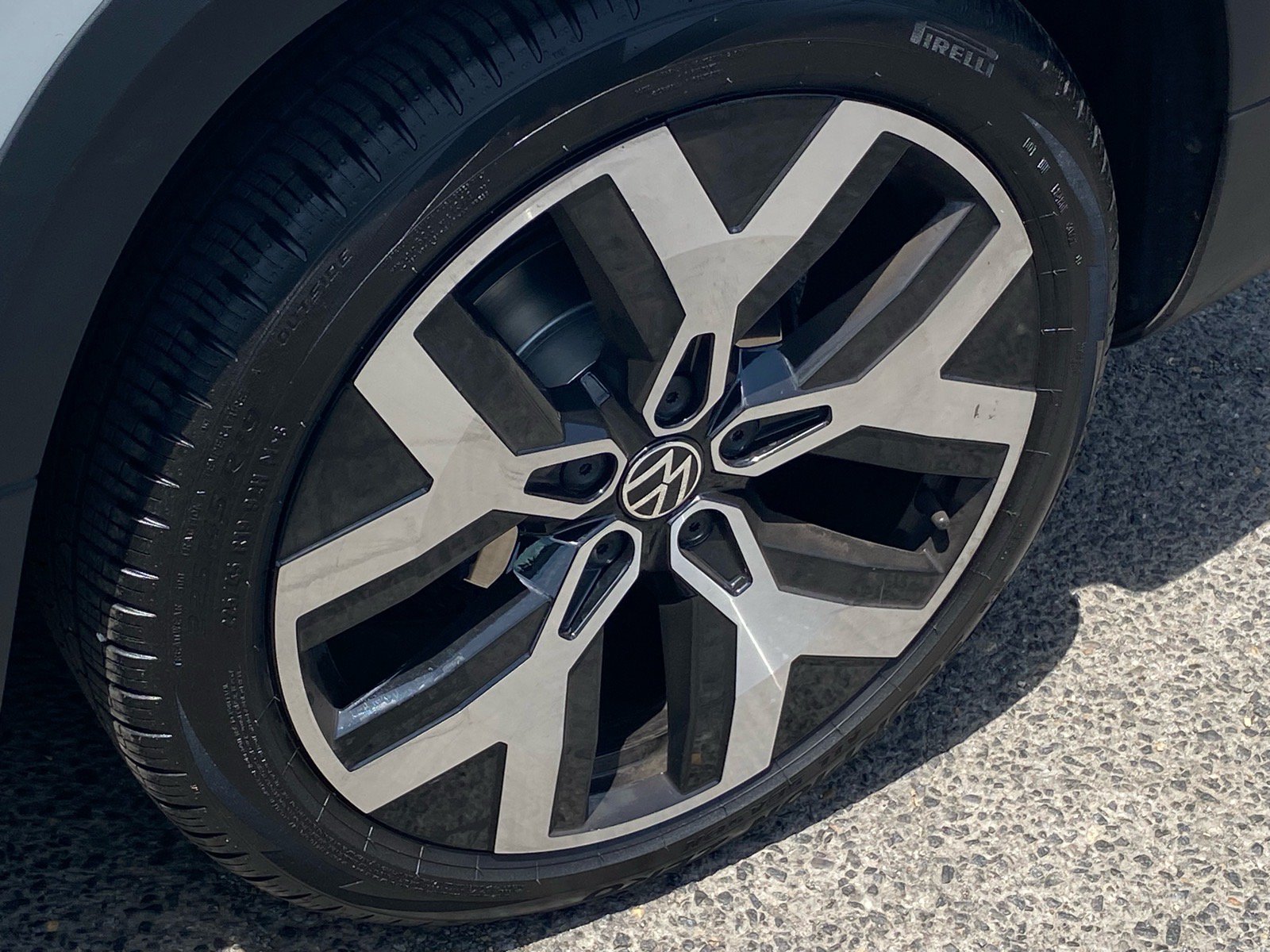 Certified 2023 Volkswagen Taos SEL AWD/4WD image 21