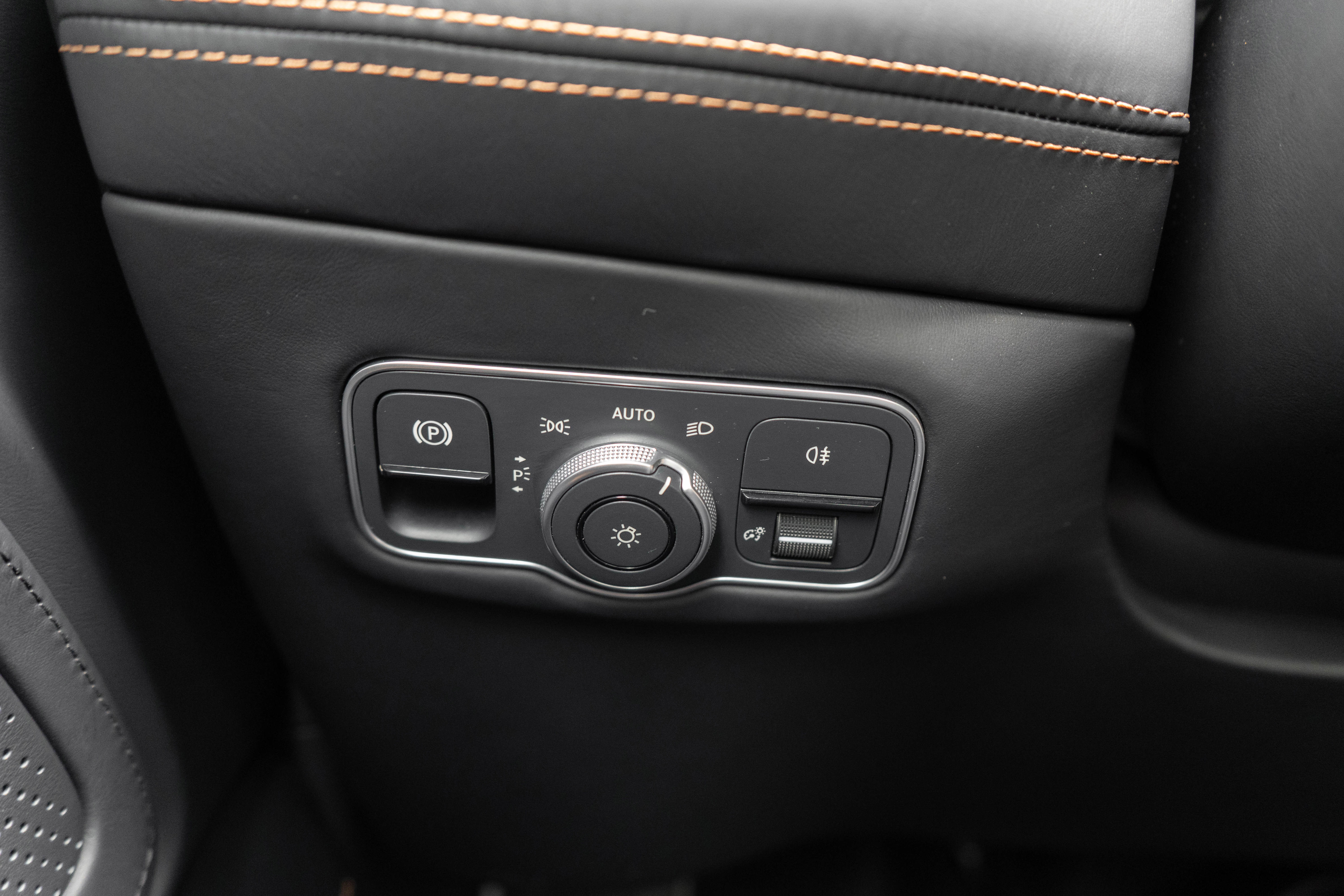 Used 2023 Aston Martin DBX 707 AWD/4WD image 21