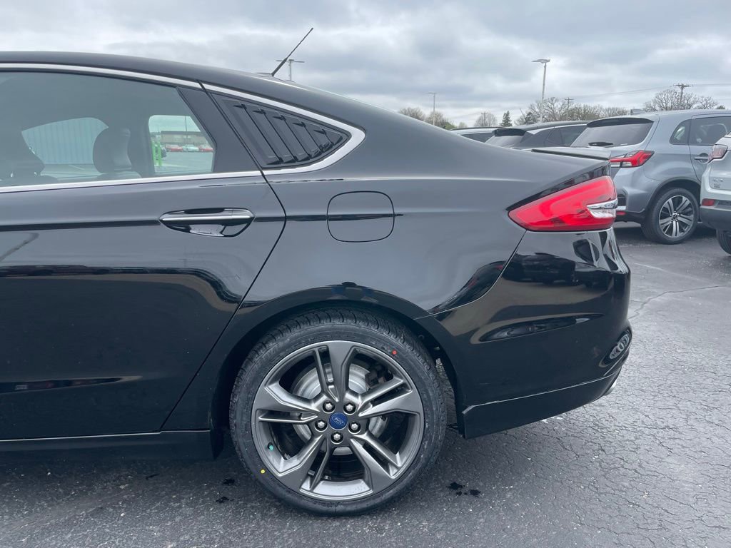 Used 2017 Ford Fusion Sport AWD/4WD image 35
