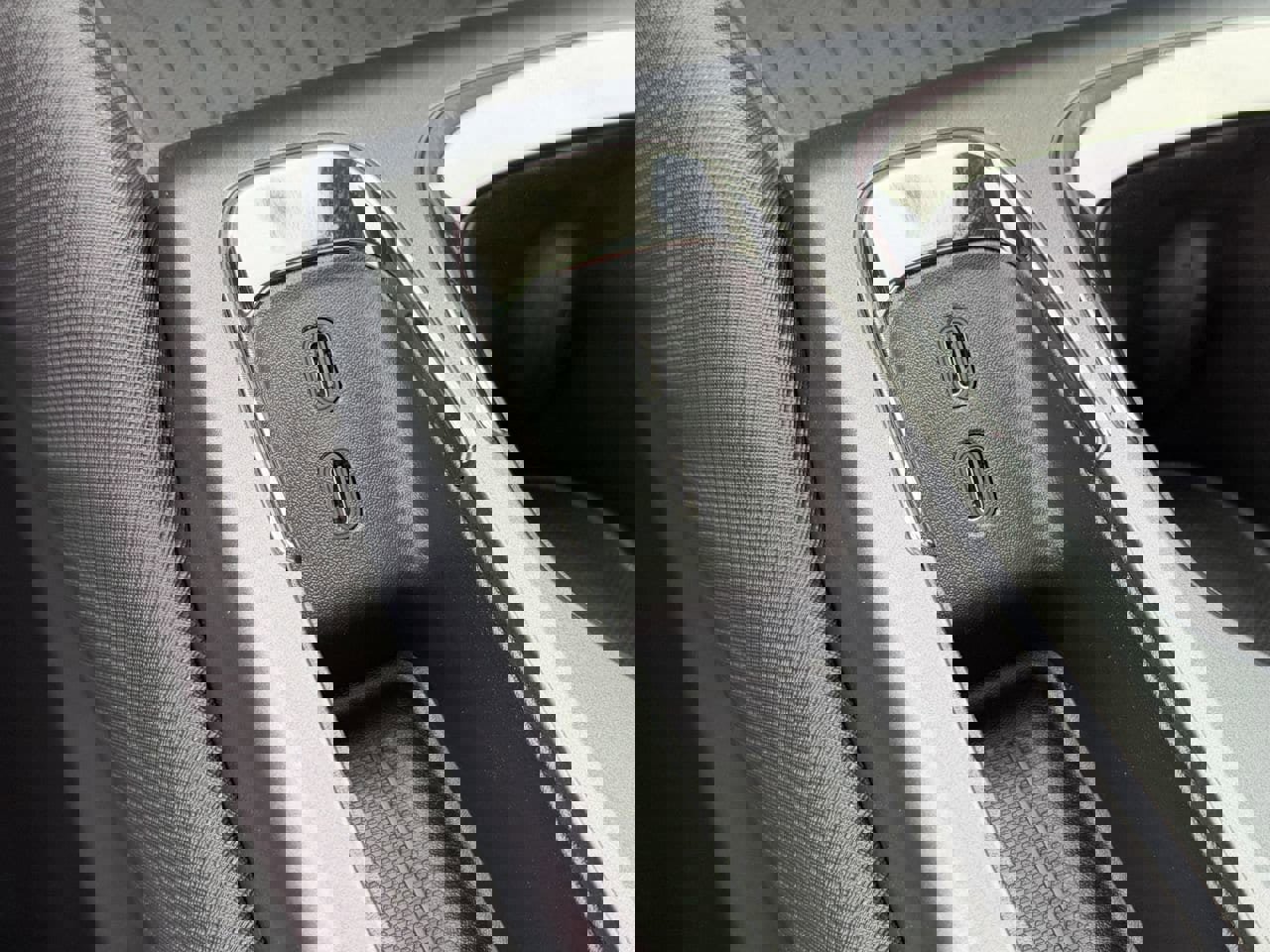 New 2026 Chevrolet Equinox EV RS image 18