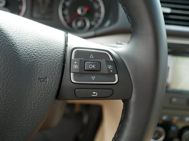 Used 2014 Volkswagen Passat 1.8T SE FWD image 27
