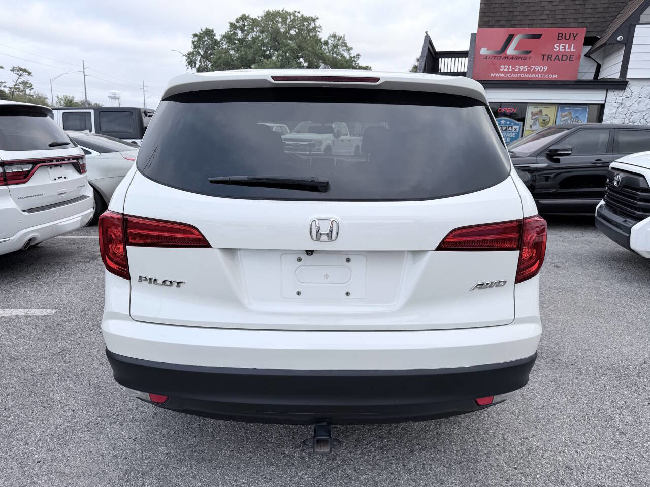 Used 2018 Honda Pilot EX-L image 4