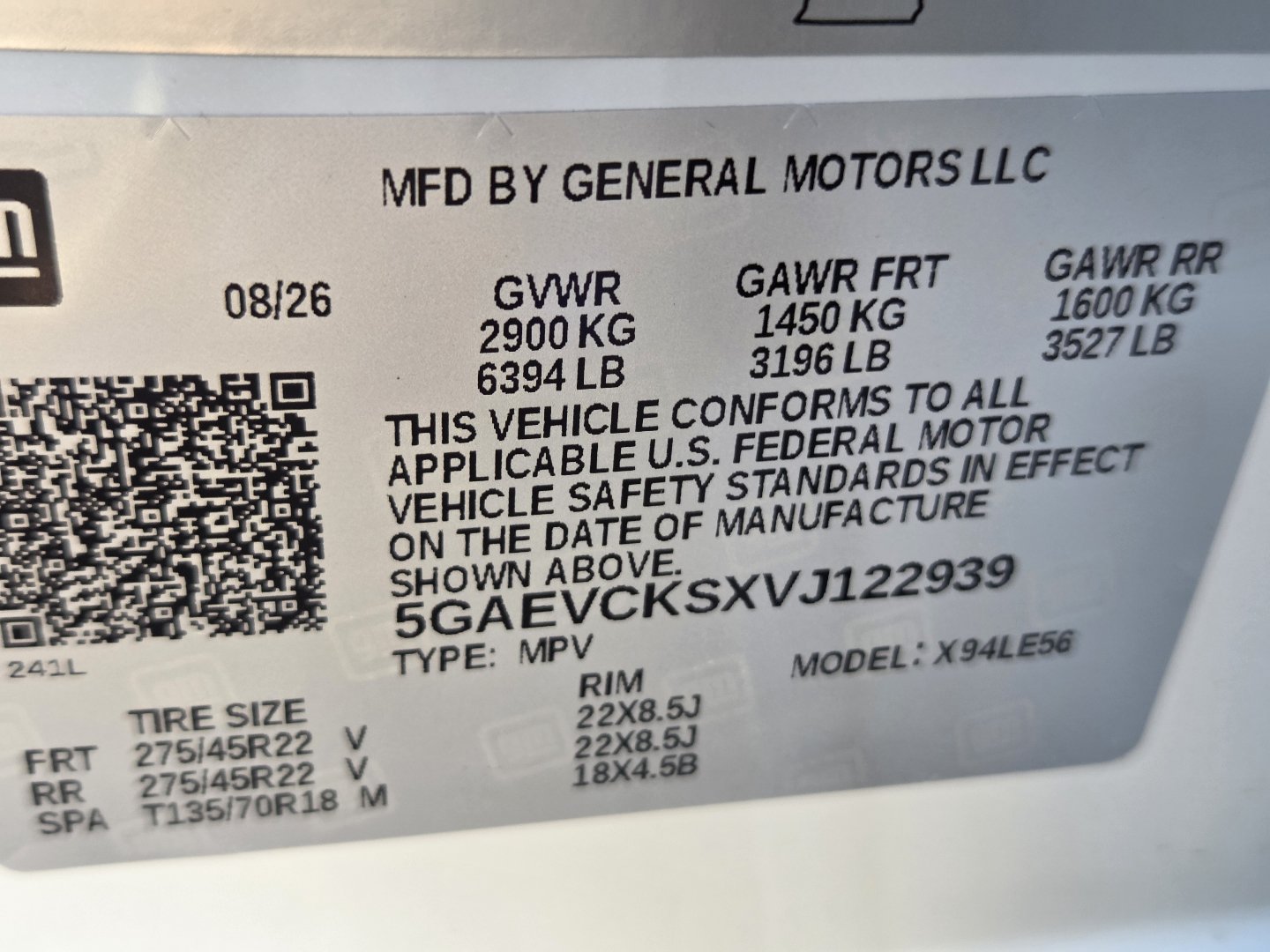 New 2027 Buick Enclave Avenir w/ LPO, Floor Liner Package AWD/4WD image 28
