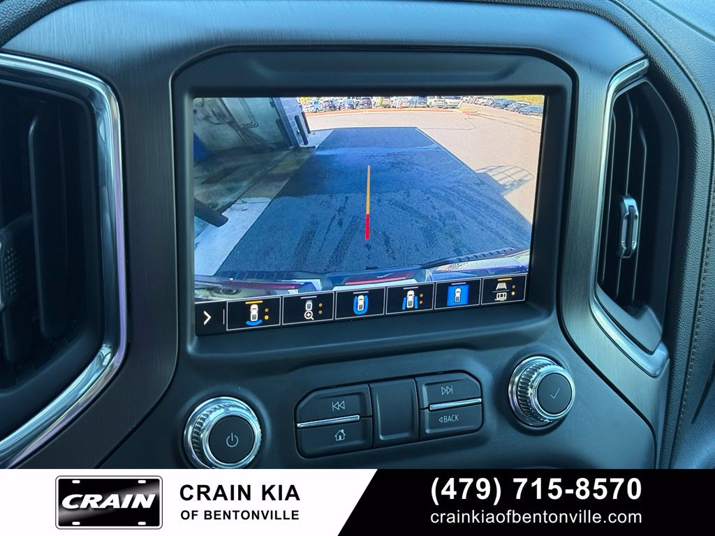Used 2021 GMC Sierra 2500 AT4 w/ AT4 Premium Plus Package AWD/4WD image 16