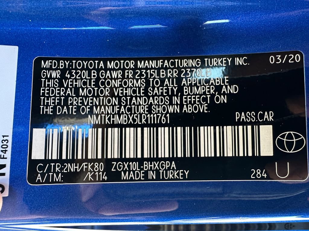 Used 2020 Toyota C-HR XLE FWD image 16
