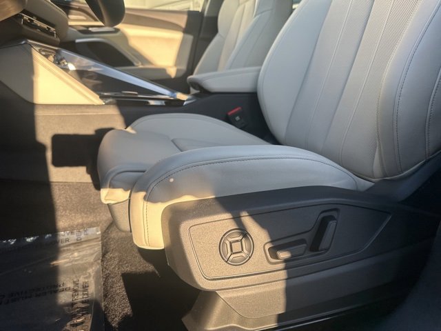 New 2025 Audi Q5 Premium Plus image 11