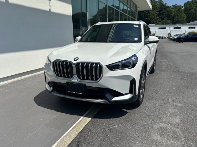 Used 2026 BMW X1 xDrive28i w/ Convenience Package image 3