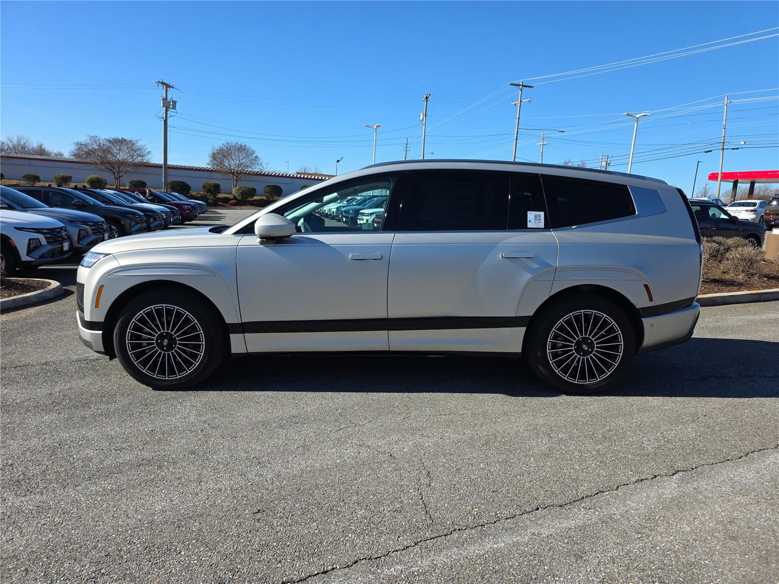 New 2026 Hyundai Ioniq 9 Calligraphy image 8