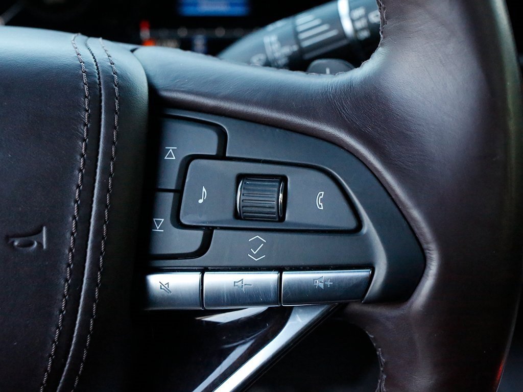 Used 2021 Cadillac Escalade Premium Luxury Platinum image 46