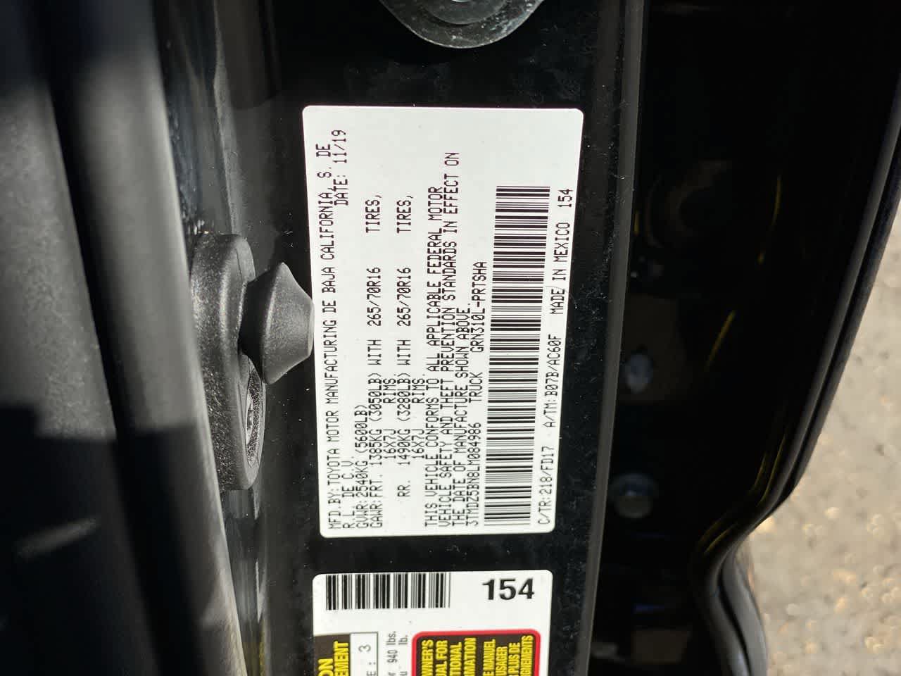 Used 2020 Toyota Tacoma TRD Off-Road AWD/4WD image 29