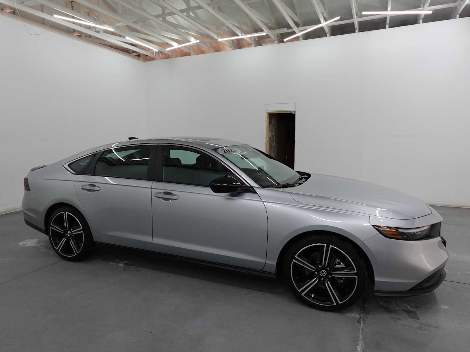 Certified 2025 Honda Accord Sport image 4