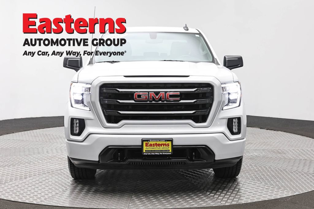 Used 2022 GMC Sierra 1500 Elevation image 2