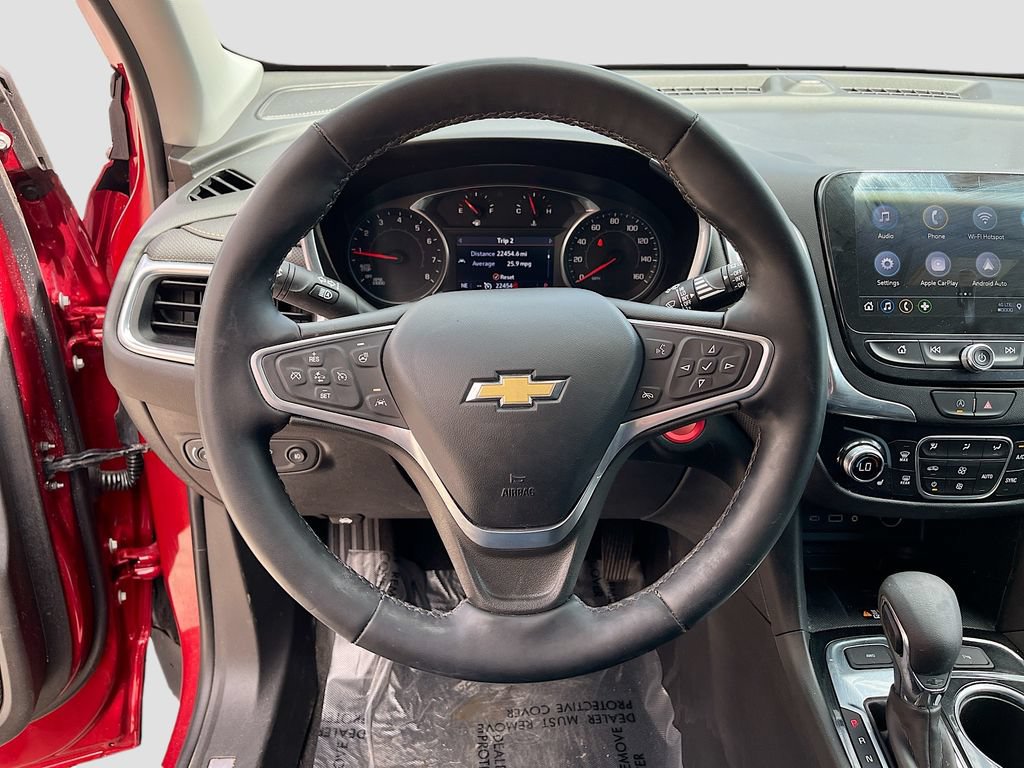 Used 2023 Chevrolet Equinox Premier AWD/4WD image 11