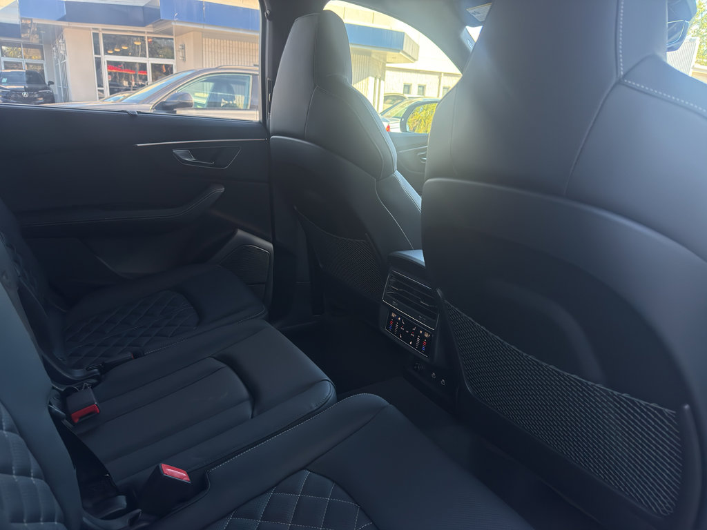 New 2026 Audi SQ7 Premium Plus image 17