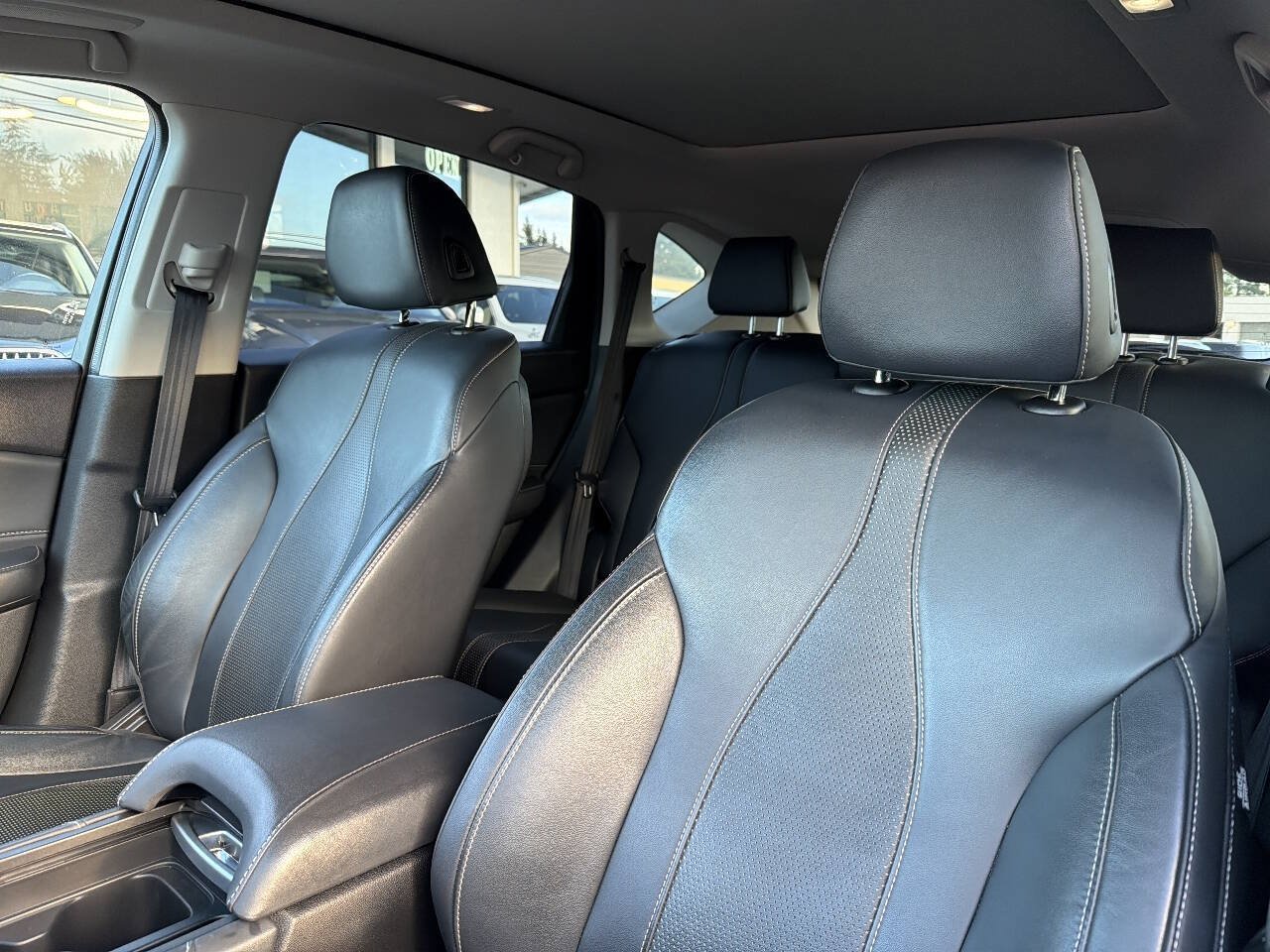 Used 2021 Acura RDX w/ Technology Package AWD/4WD image 40
