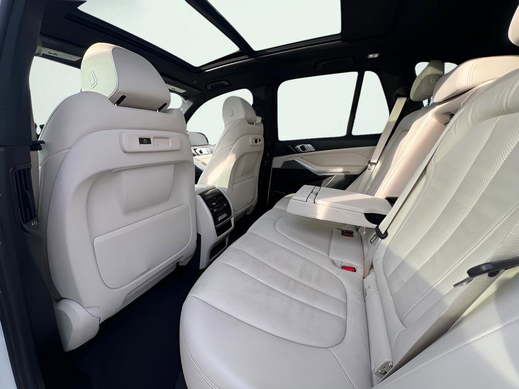 Used 2019 BMW X5 xDrive40i w/ Convenience Package image 18