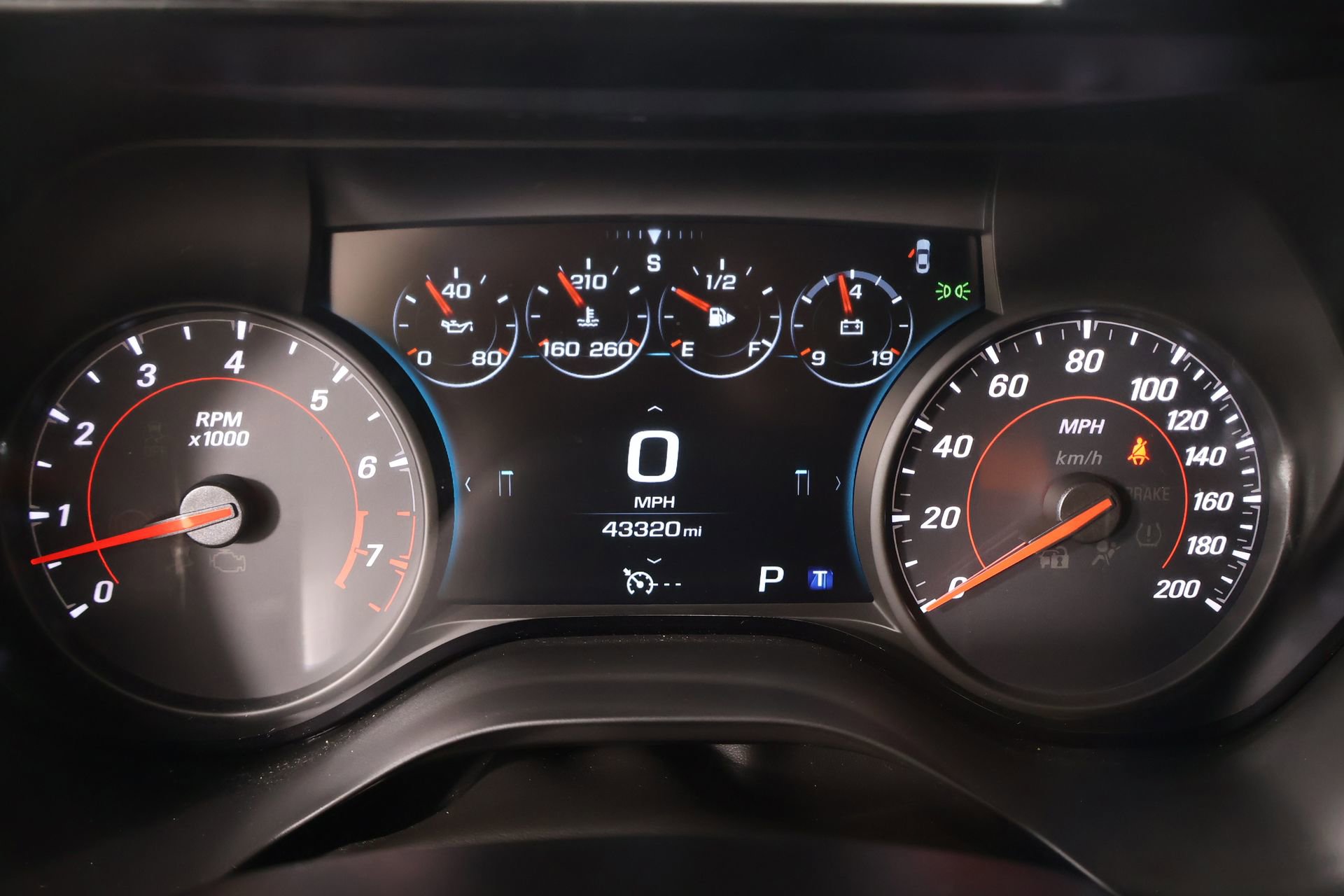 Used 2018 Chevrolet Camaro SS w/ Hot Wheels Edition image 4