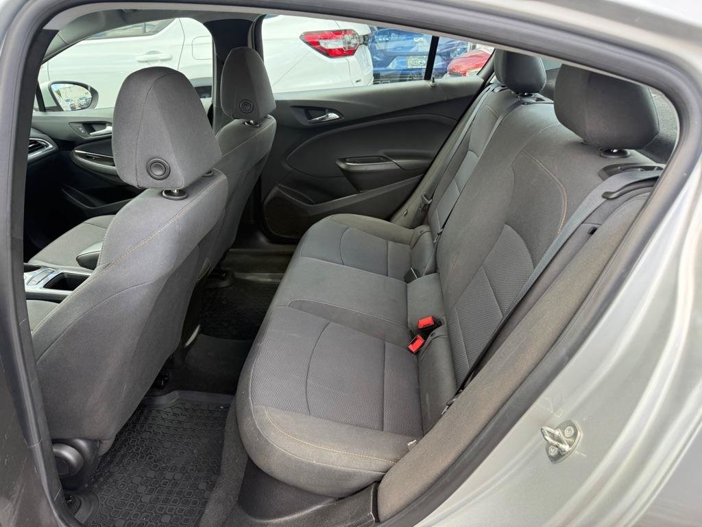 Used 2019 Chevrolet Cruze LS w/ LS Convenience Package FWD image 27