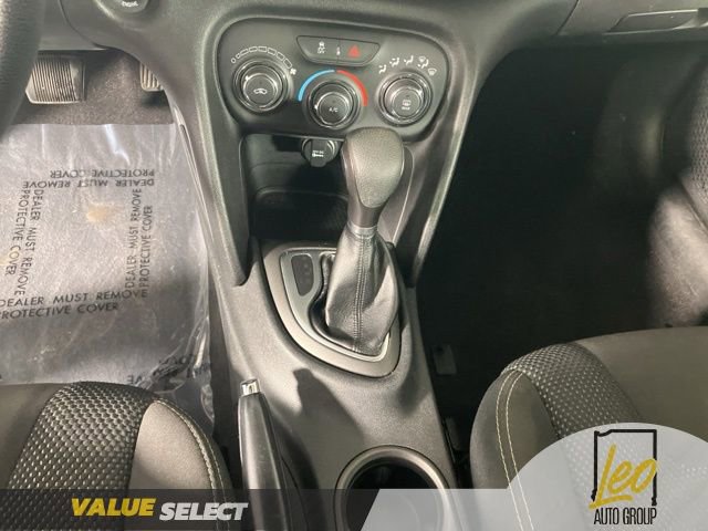Used 2016 Dodge Dart SXT FWD image 15