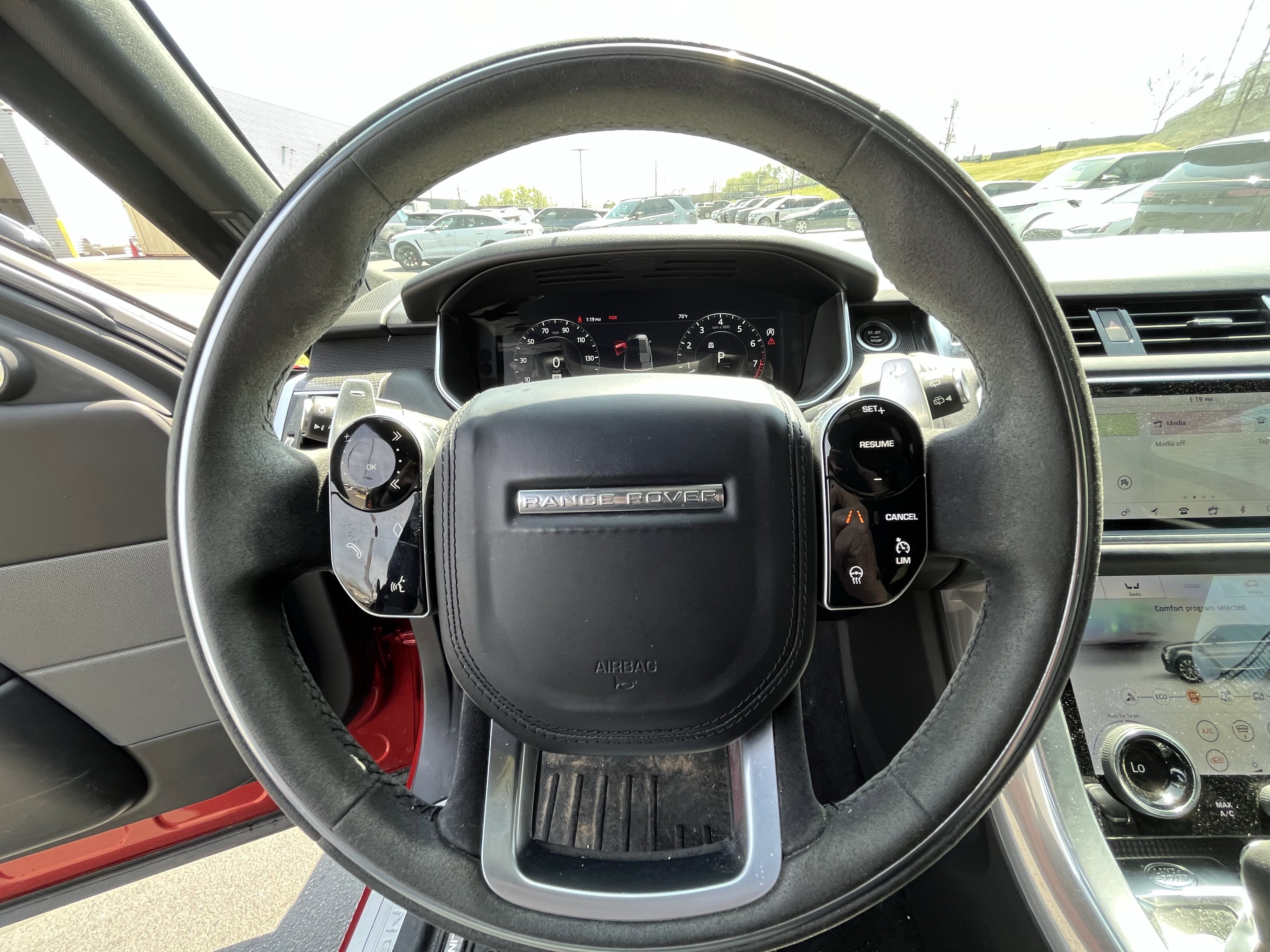 Used 2022 Land Rover Range Rover Sport HST image 18