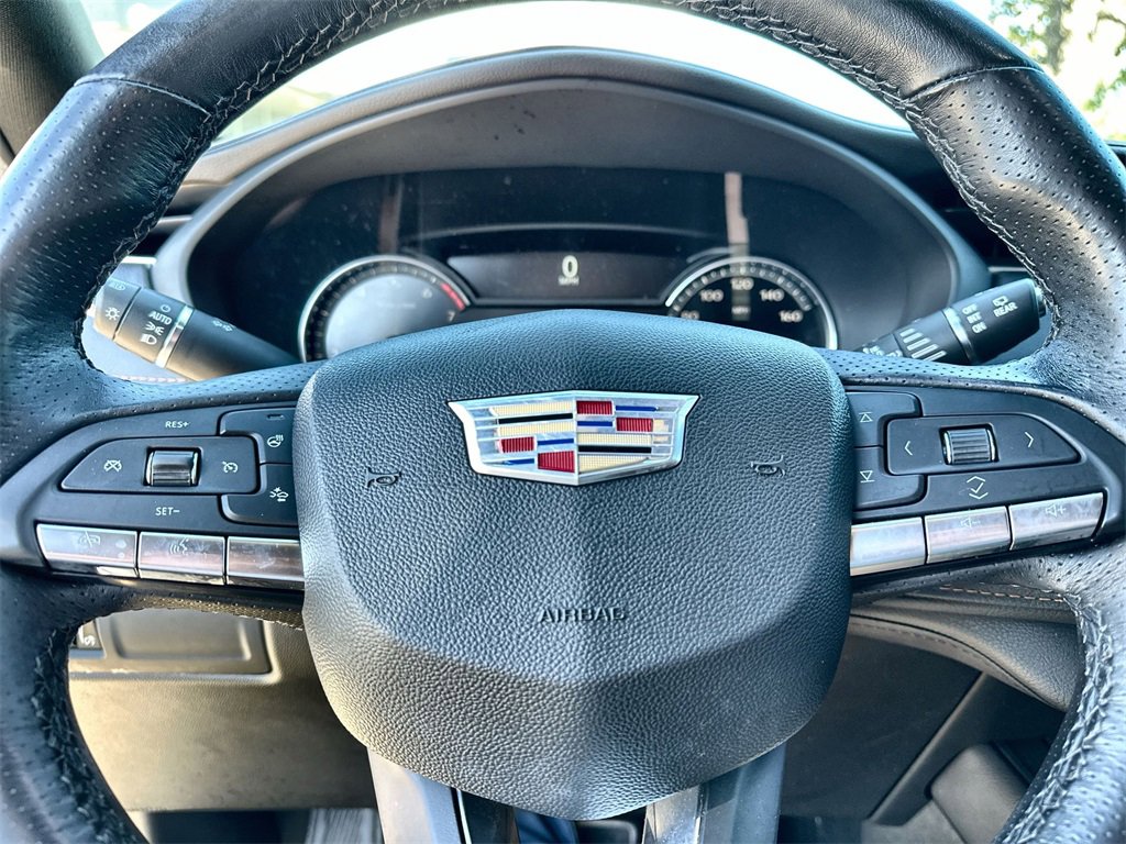 Used 2021 Cadillac XT4 Sport image 33