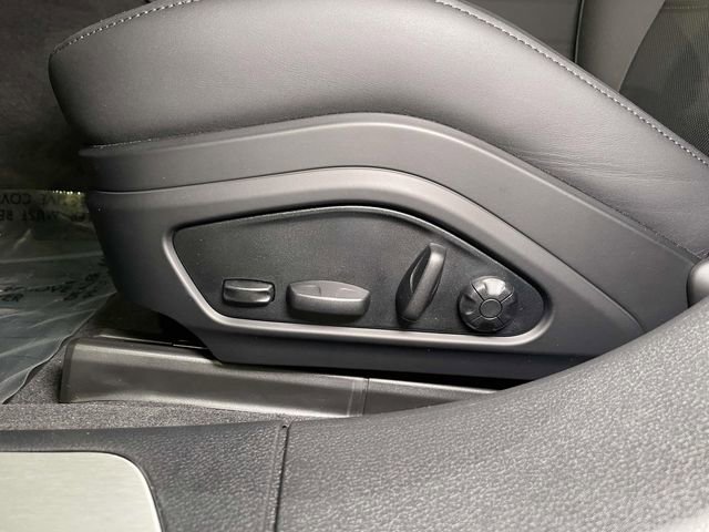 New 2026 Porsche Panamera 4 image 17