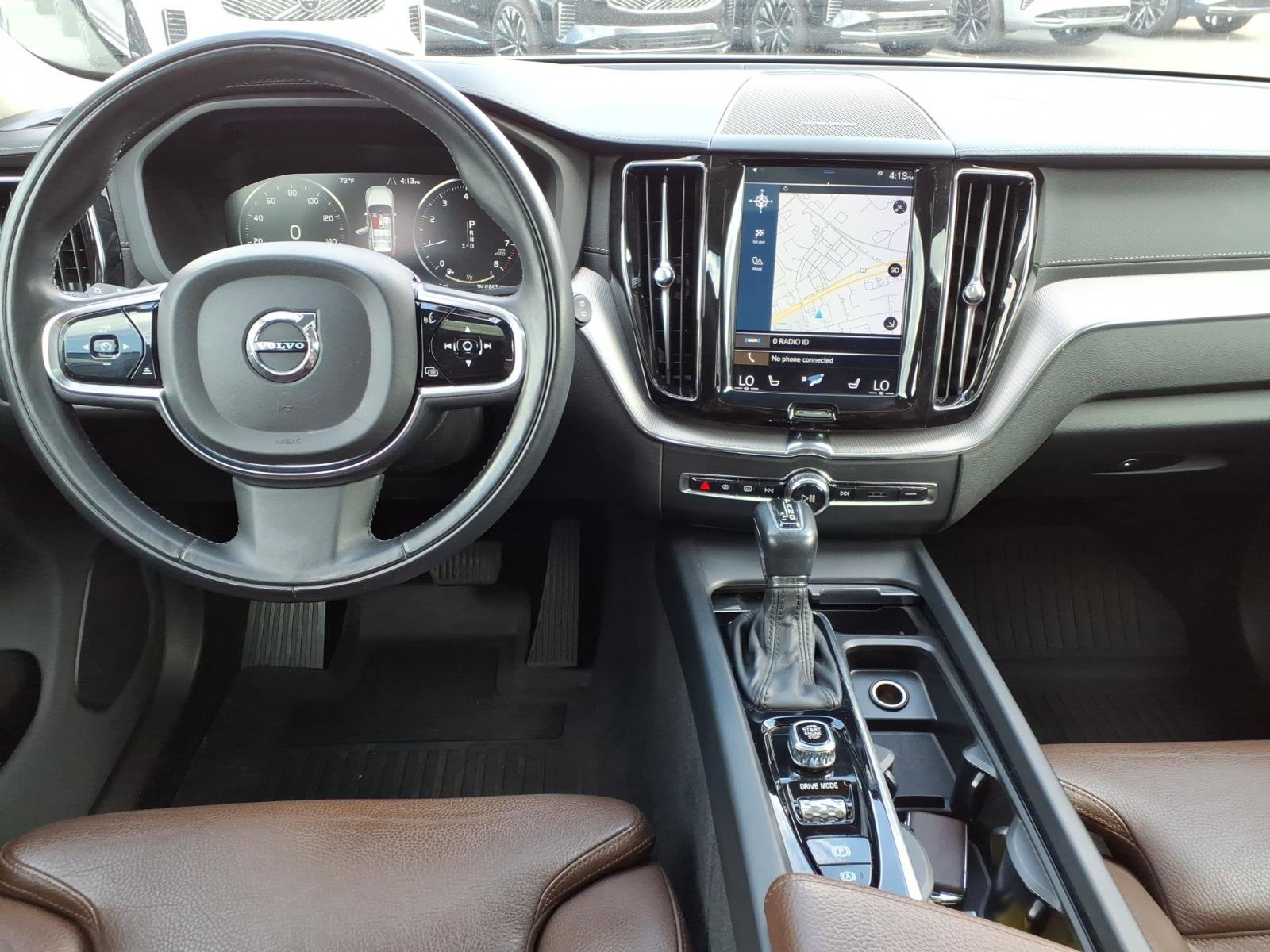 Used 2019 Volvo XC60 T5 Inscription w/ Protection Package FWD image 13