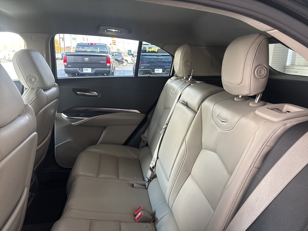 Used 2022 Cadillac XT4 Luxury image 22
