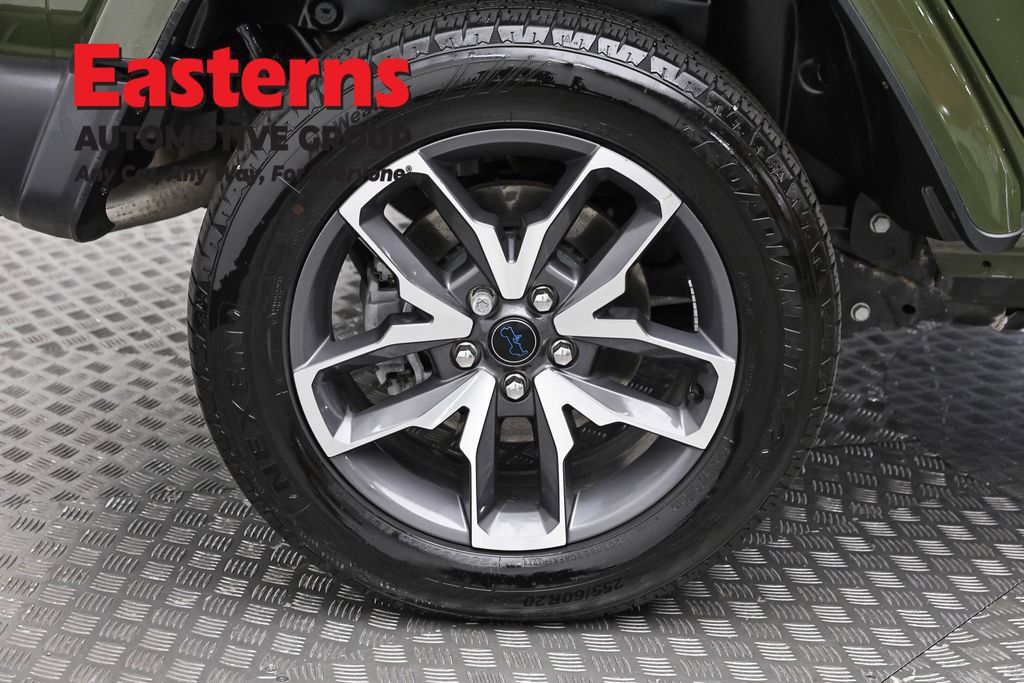 Used 2024 Jeep Wrangler Unlimited AWD/4WD image 30