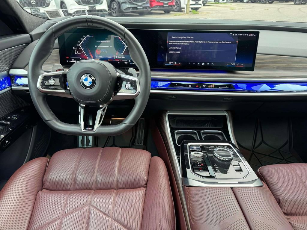 Used 2023 BMW 760i xDrive w/ Parking Assistance Package AWD/4WD image 19