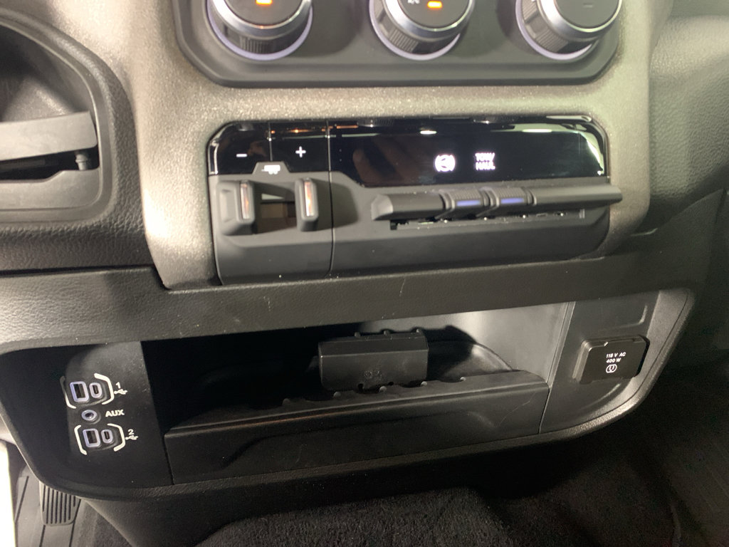 Used 2022 RAM 2500 Tradesman AWD/4WD image 25