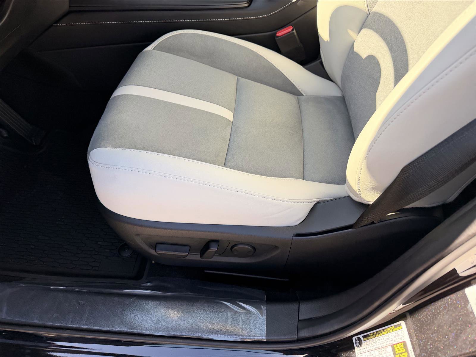 New 2026 MAZDA CX-30 2.5 Turbo w/ Premium Package image 11