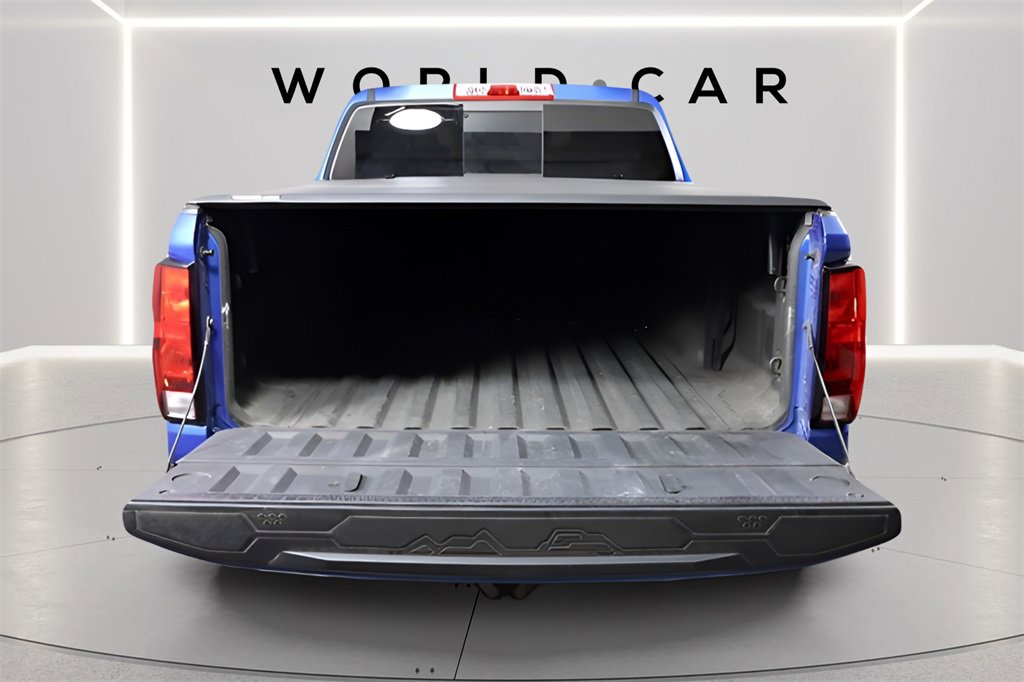 Used 2023 Chevrolet Colorado LT w/ LT Convenience Package image 11