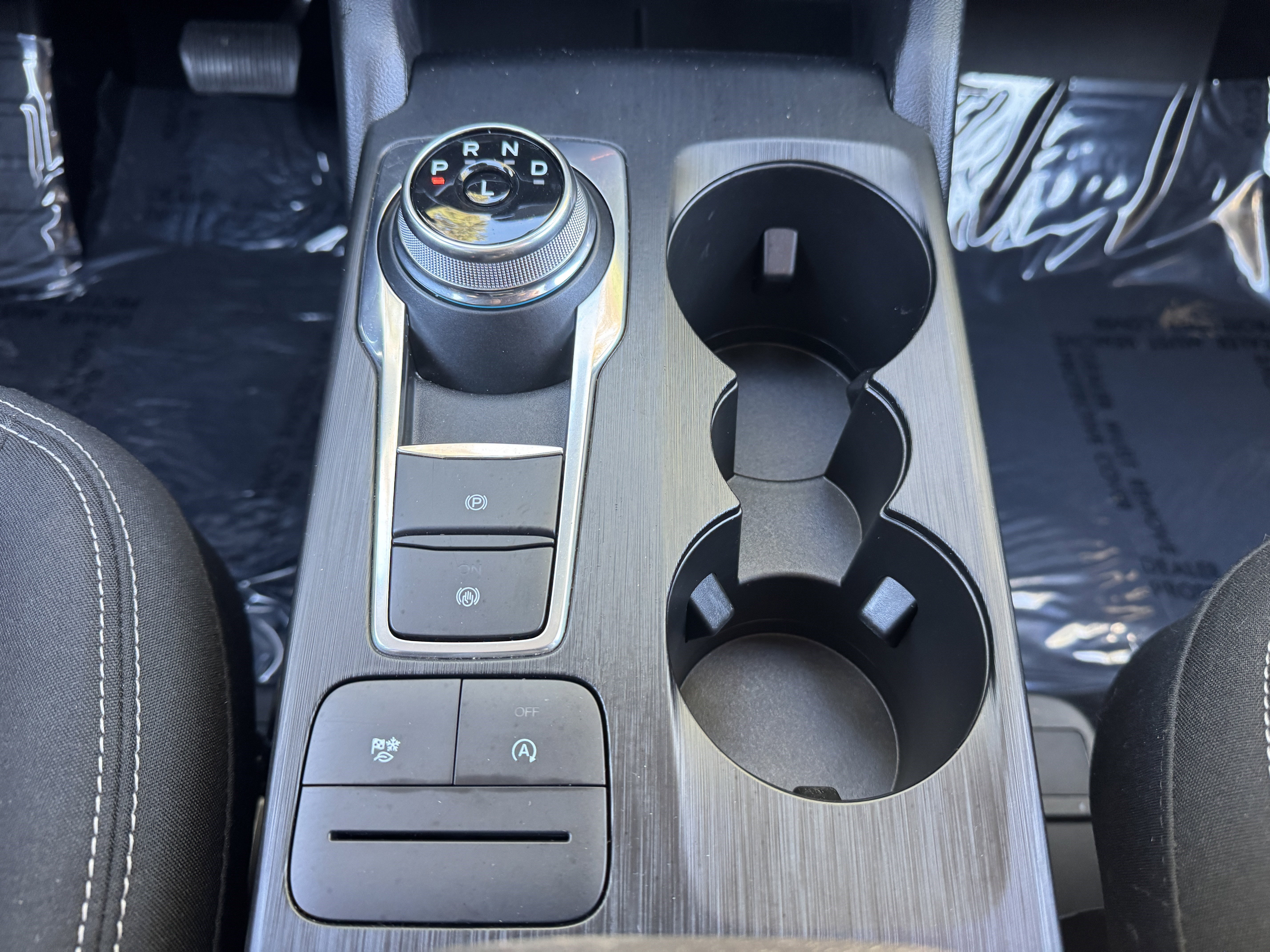 Used 2025 Ford Escape Active image 25