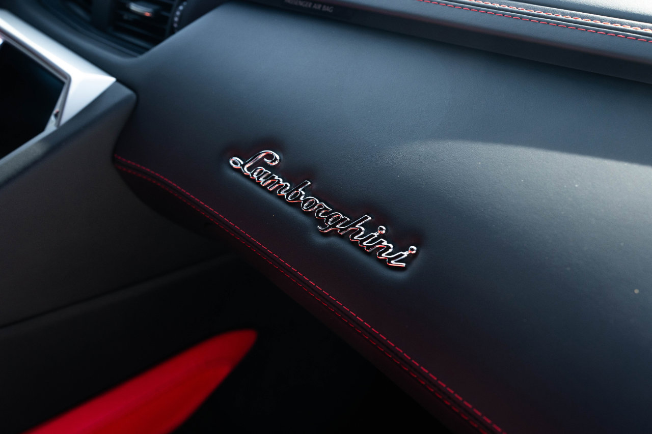 Used 2014 Lamborghini Aventador LP 700-4 image 36