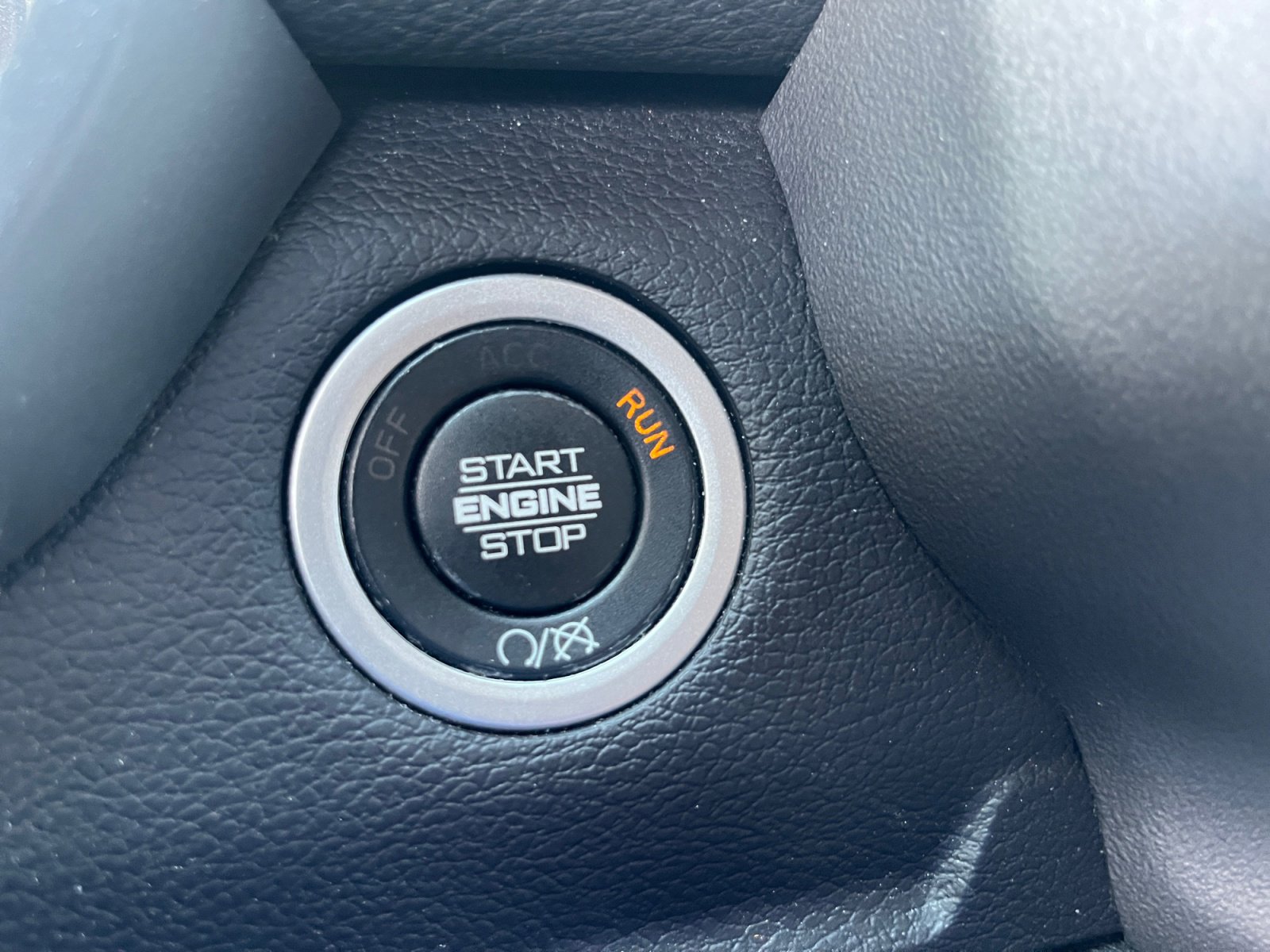 Used 2024 RAM 2500 Rebel w/ Towing Technology Group image 30